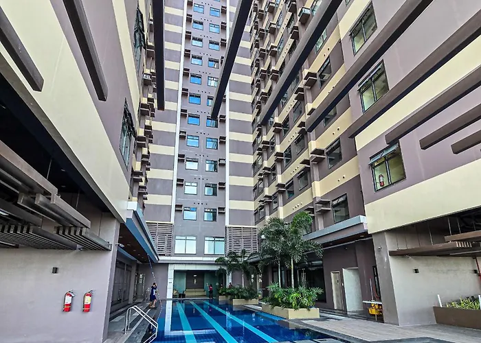 Aurora Escalades Haven 2 * Manila
